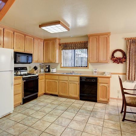 12 Cabin Twelve Wawona Exterior photo